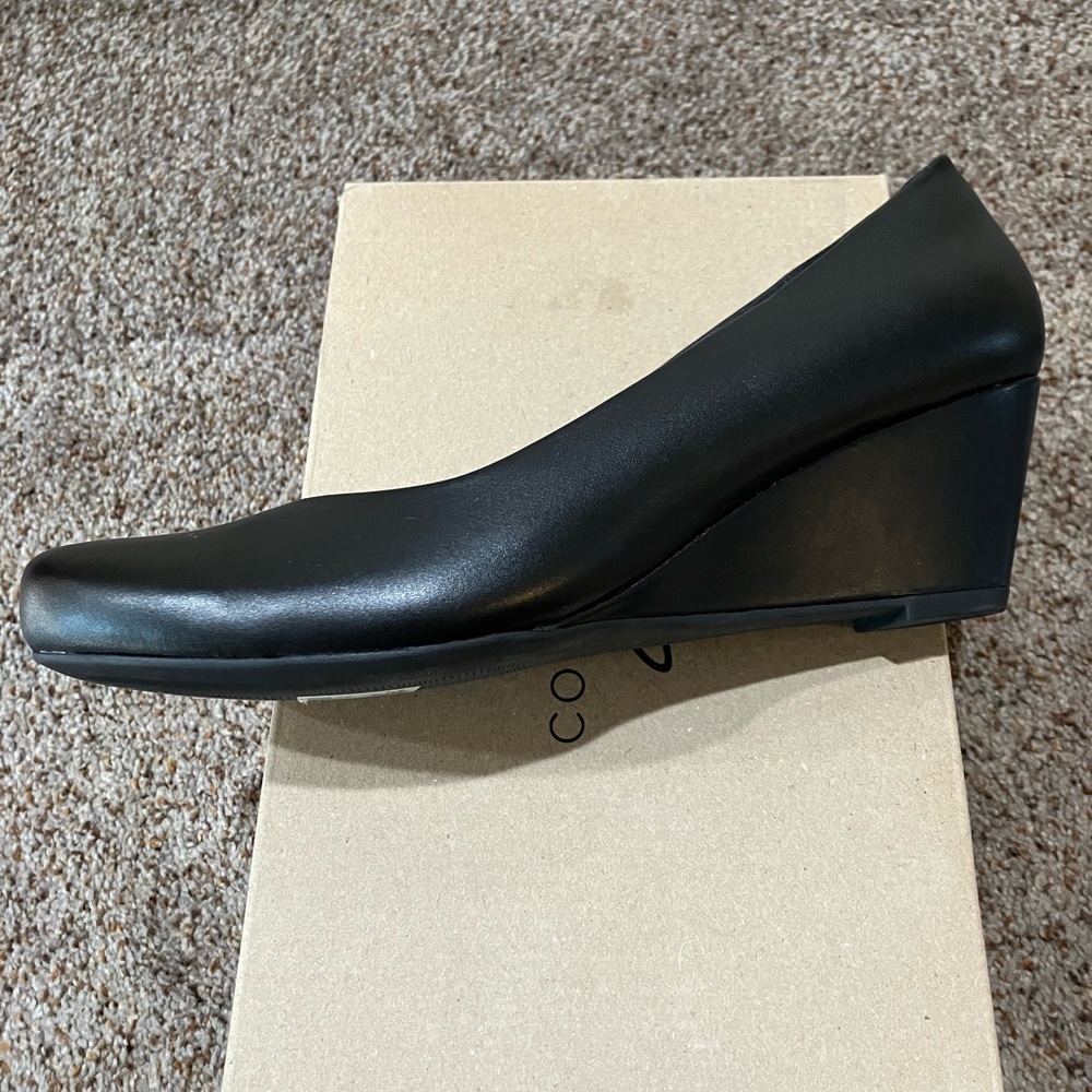 Clarks Flores Tulip Wedges-Black Leather-NWT-Size 10